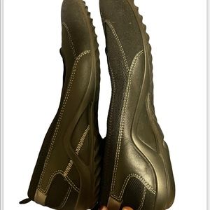 Ecco Black Slip on shoes | comfort foam | commuter shoe| Size 40 (8.5)
